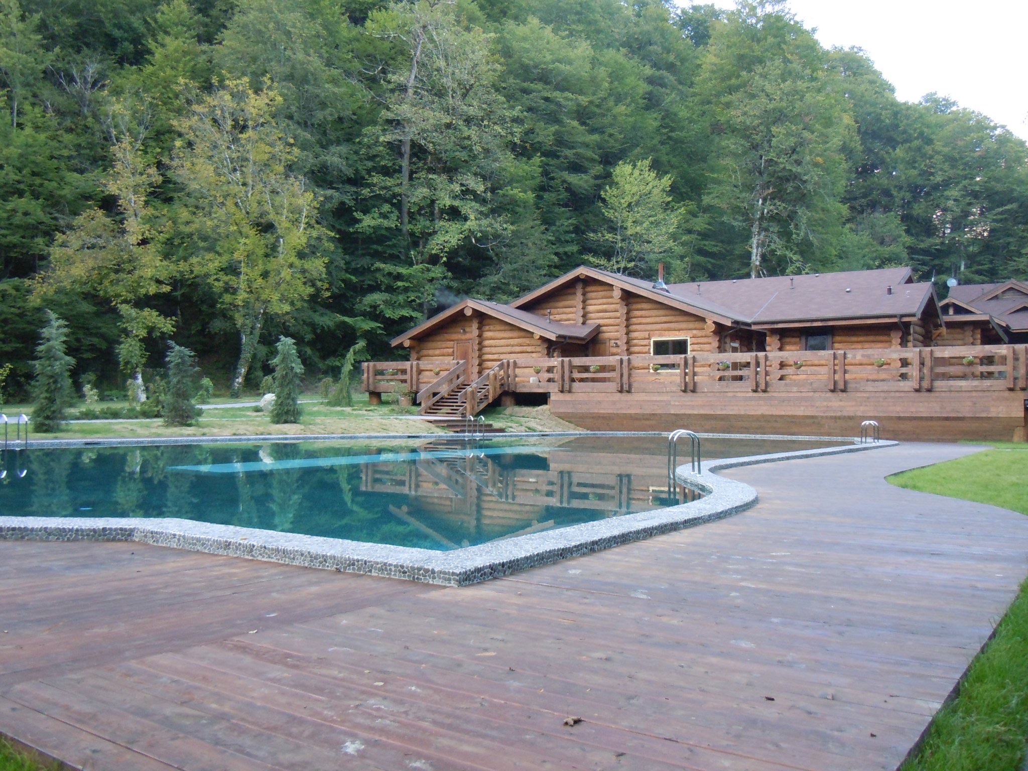 concrete_pool img